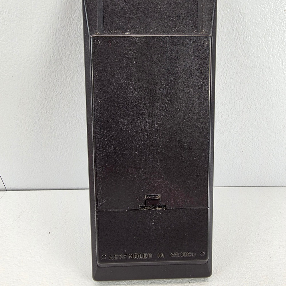 Magnavox Digital Remote Control for TV‎ VCR Vintage Black Silver - Picture 3 of 4